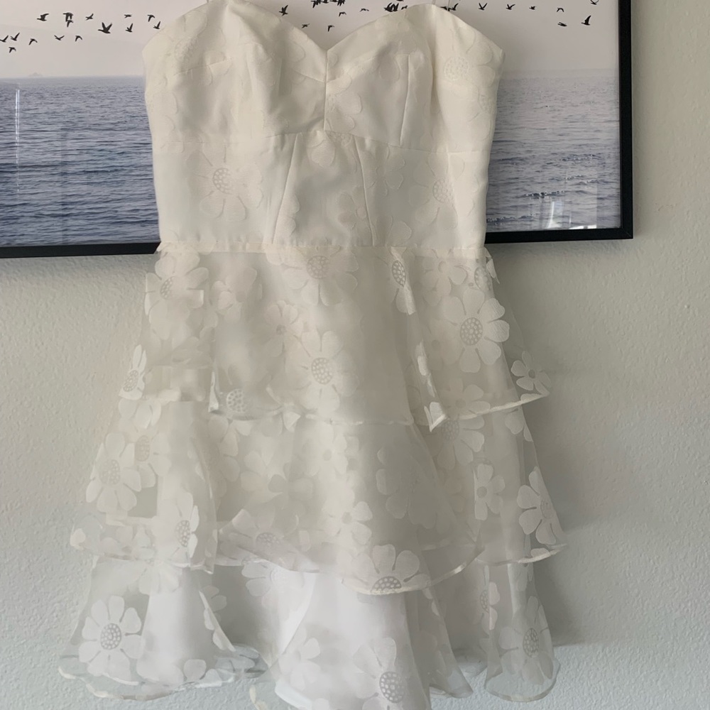 Amanda Uprichard dress size small. Never worn.